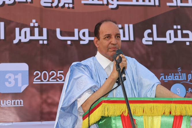 الشاعر و الاديب أحمدو ولد أبنو 