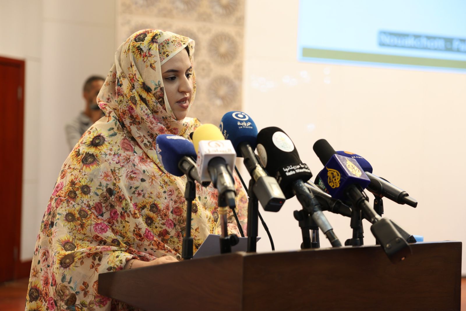  وزيرة العمل الاجتماعي والطفولة والأسرة السيدة صفية بنت انتهاه