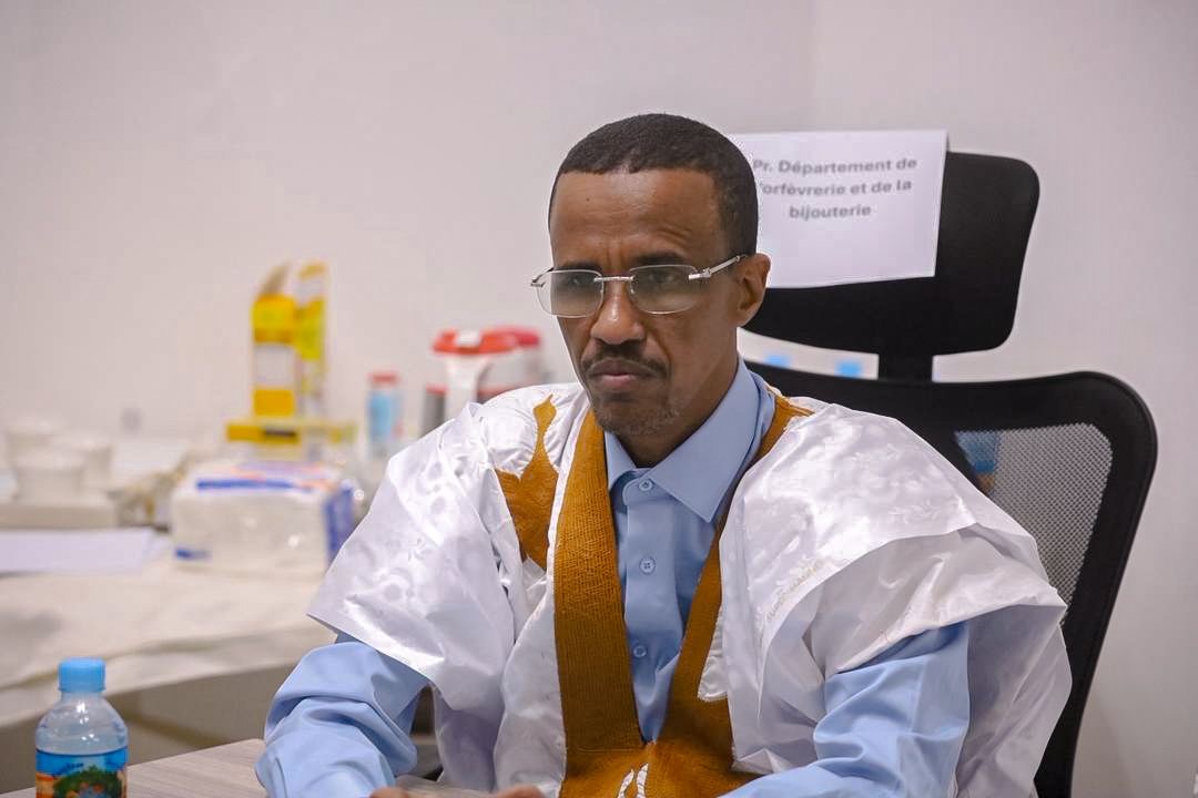 رئيس قسم صياغة الذهب والمجوهرات، السيد محمد فال بن احميد